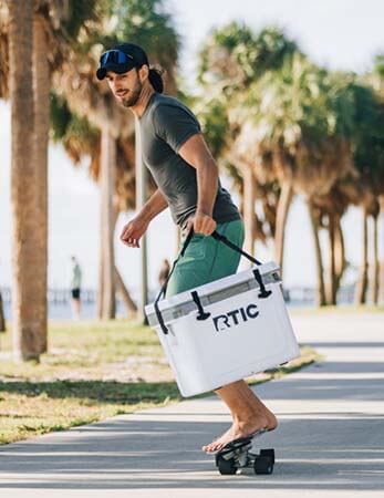 22 QT Ultra-Light Cooler